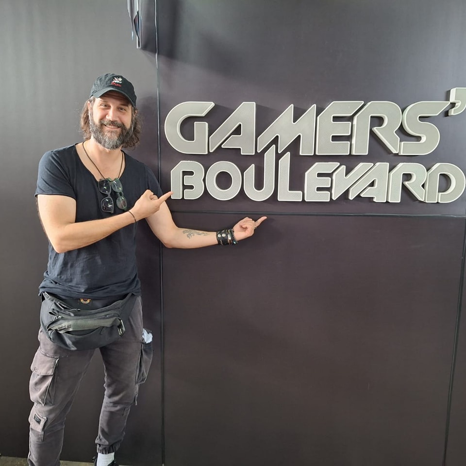 Stefan Kapičić with Gamers' Boulevard
