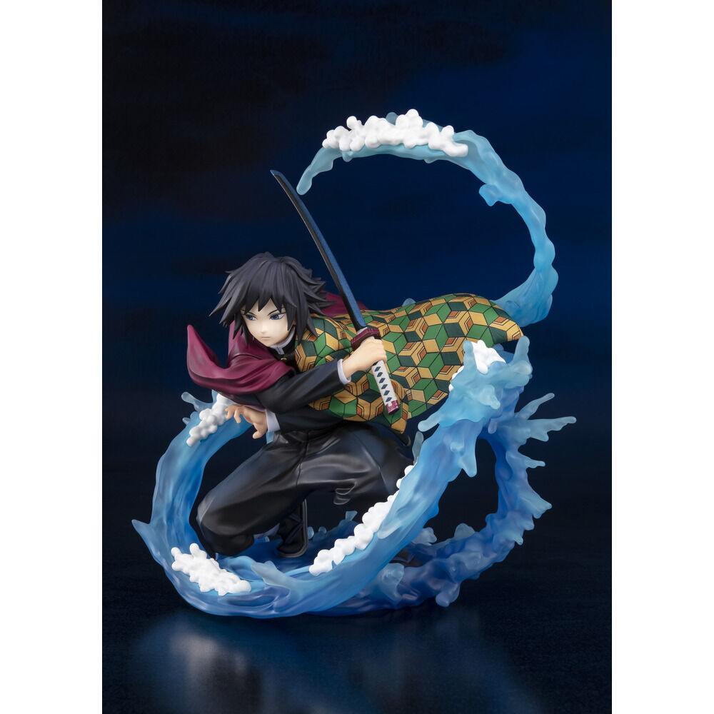 Demon Slayer Kimetsu No Yaiba Tomioka Giyu Water Breathing S.H. Figurarts figure 17cm